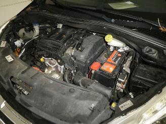 Peugeot 208 II picture 21