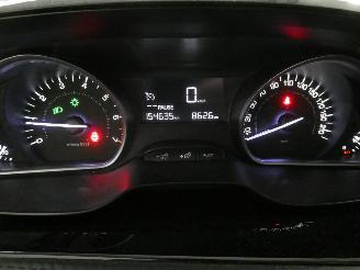Peugeot 208 II picture 15