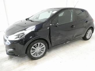 Peugeot 208 II picture 3