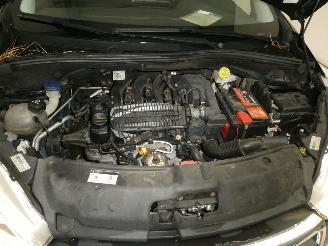 Peugeot 208 II picture 22