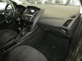 Ford Focus TREND picture 15