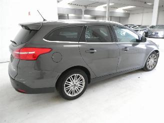 Ford Focus TREND picture 10