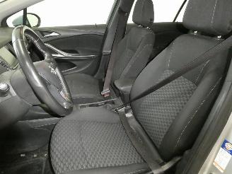 Opel Astra 1.6D picture 13