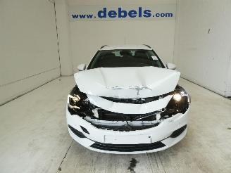Schadeauto Opel Astra EDITION 2020/4