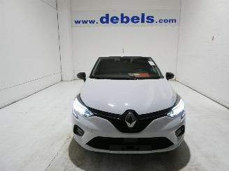 damaged passenger cars Renault Clio V EVOLUTION 2023/9