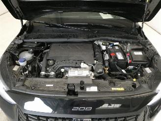 Peugeot 208 II STYLE picture 19