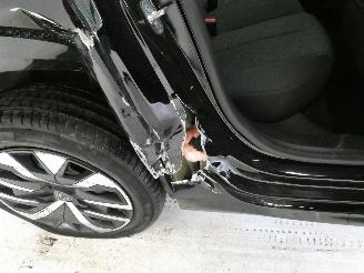 Peugeot 208 II STYLE picture 8