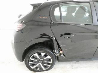 Peugeot 208 II STYLE picture 7