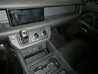 Landrover Defender  picture 15