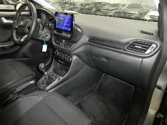 Ford Puma TITANIUM picture 12