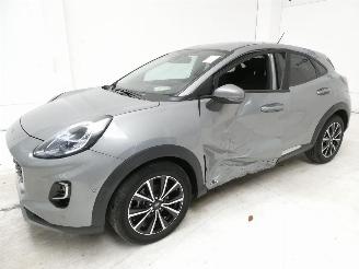 Ford Puma TITANIUM picture 3