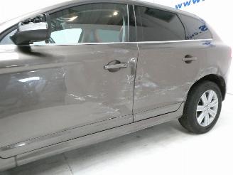 Volvo Xc-60 2.0 picture 4