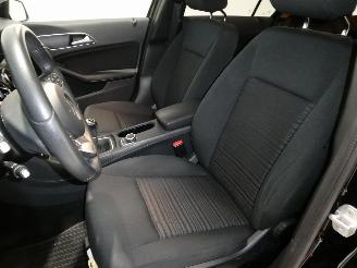 Mercedes A-klasse 1.6 picture 15
