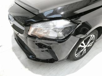 Mercedes A-klasse 1.6 picture 3