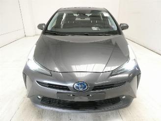 Toyota Prius LOUNGE picture 2