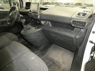 Peugeot Partner 1.6D PREMIUM picture 14