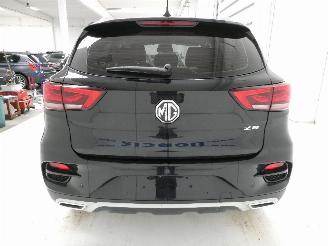 MG ZS 1.0 picture 5