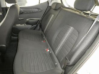 Hyundai I-10  picture 20