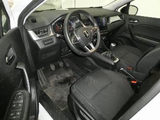 Renault Captur II CORPORATE picture 15