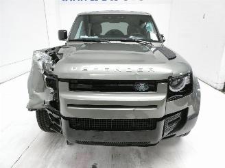 Land Rover Defender  picture 2