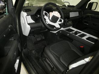 Land Rover Defender  picture 14