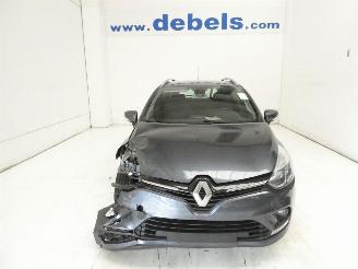 skadebil auto Renault Clio IV GRANDTOUR CO 2019/3