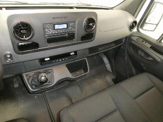 Mercedes Sprinter 14M3 picture 14