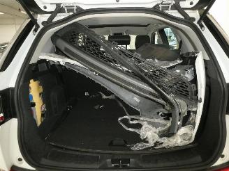 Land Rover Discovery Sport 2.0D picture 22