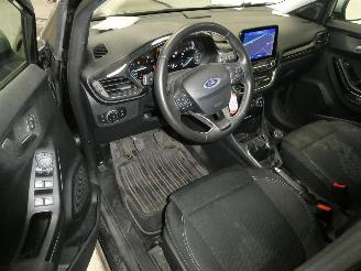 Ford Puma TITANIUM picture 18