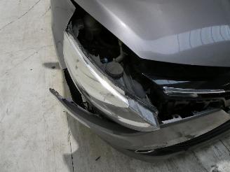 Renault Clio IV GRANDTOUR LI picture 12