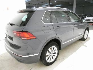 Volkswagen Tiguan LIFE picture 11