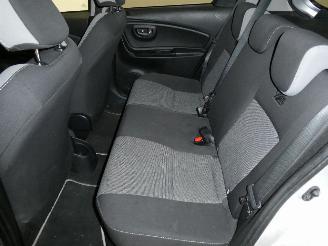 Toyota Yaris Y20 1.5 VVT-I HYBRID picture 15