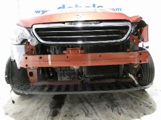 Peugeot 108 ACCESS picture 13