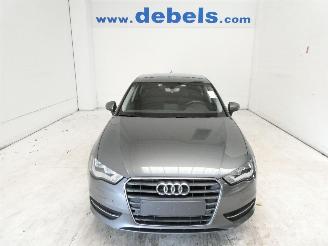 krockskadad bil auto Audi A3 ATTRACTION 2016/6