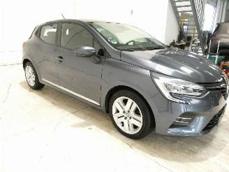 Renault Clio V picture 8