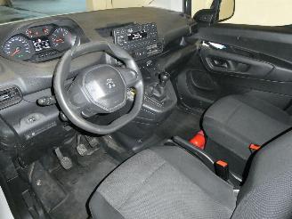 Peugeot Rifter 1.5D ACCESS picture 18