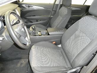 Opel Insignia 1.6D EDITION picture 24