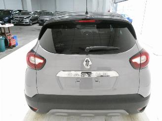 Renault Captur RED EDITION picture 10