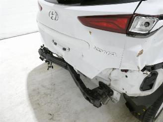 Hyundai Kona  picture 9