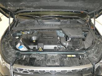 Land Rover Discovery Sport 2.0D SPORT DYNA picture 28