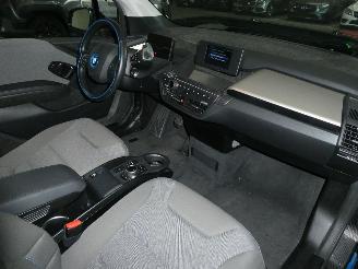 BMW i3  picture 12