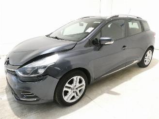 Renault Clio IV GRANDTOUR ZE picture 3