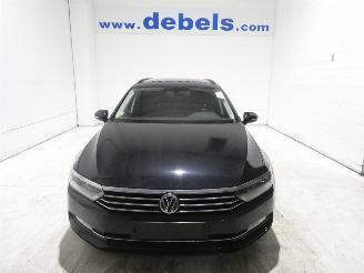 Schadeauto Volkswagen Passat 1.6D 2019/4