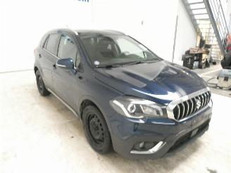 Suzuki SX4 S-CROSS GL + picture 9