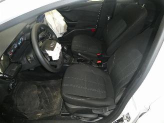 Ford Fiesta TREND picture 24