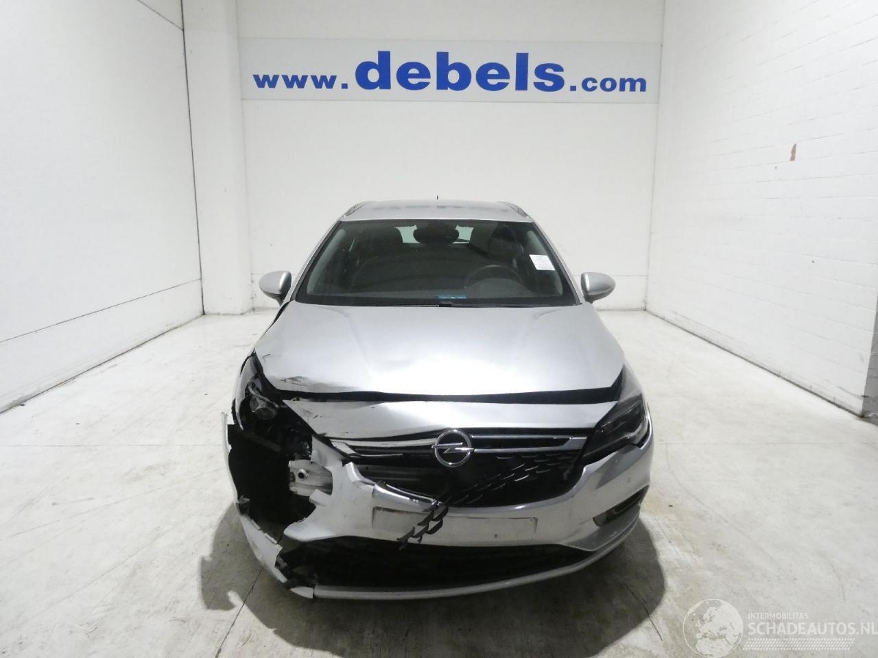 Opel Astra 1.6D INNOVATION