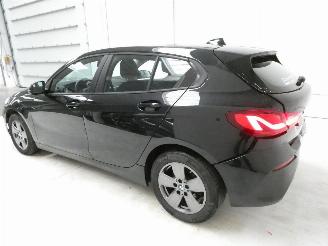 BMW 1-serie 1.5D  D picture 6