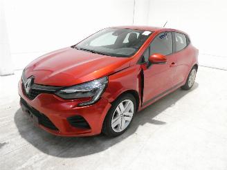 Renault Clio E-TECH HYBRID picture 3