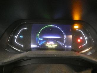 Renault Clio E-TECH HYBRID picture 16