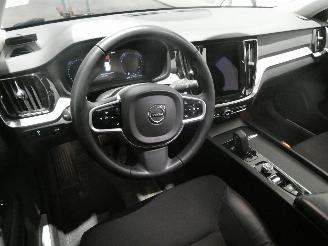 Volvo V-60 CROSS COUNTRY CO picture 18